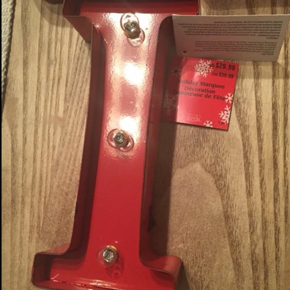 Red Marquee Letter “I” Decor - Picture 3 of 8